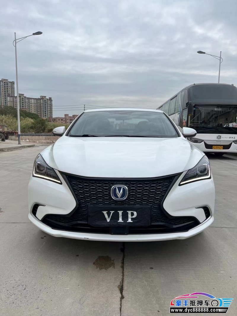 20年长安逸动轿车抵押车出售