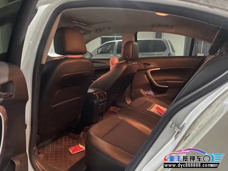 18年别克君威轿车抵押车出售