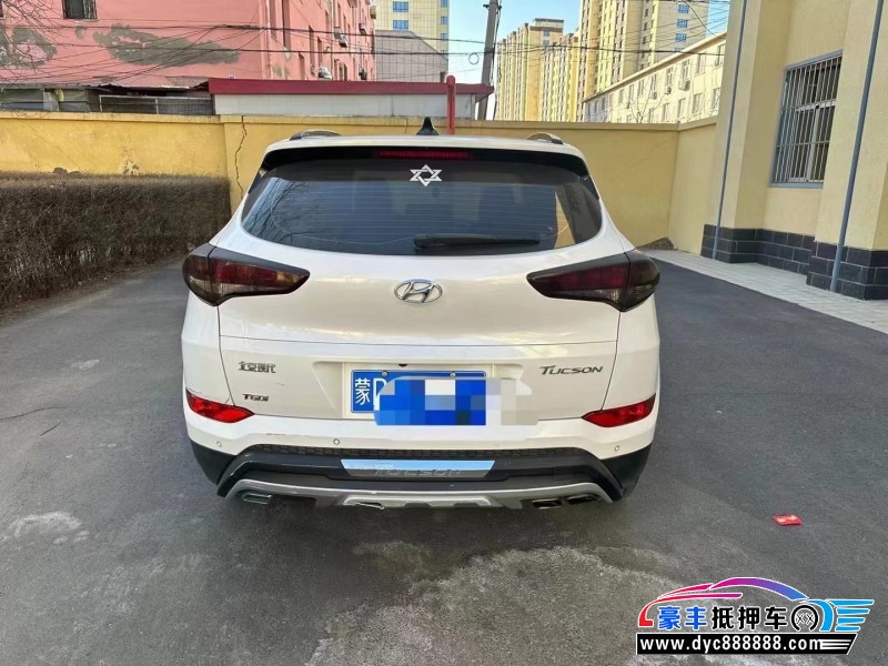 17年现代途胜SUV抵押车出售