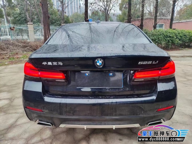 21年宝马5系轿车抵押车出售
