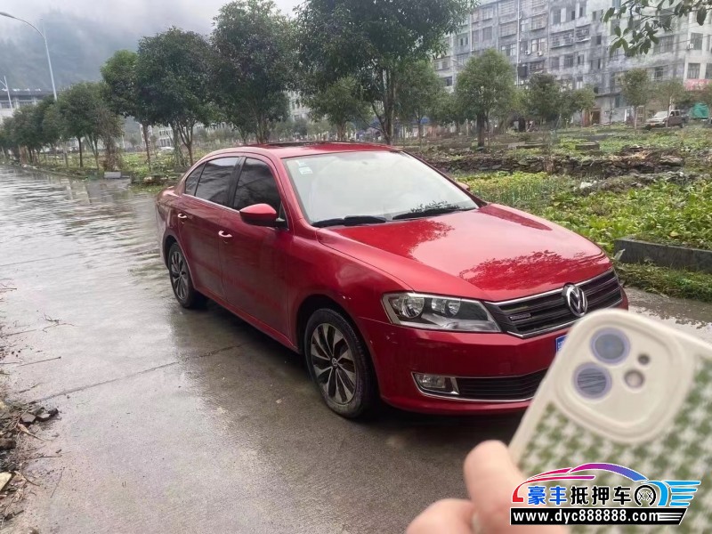 14年大众朗逸轿车抵押车出售