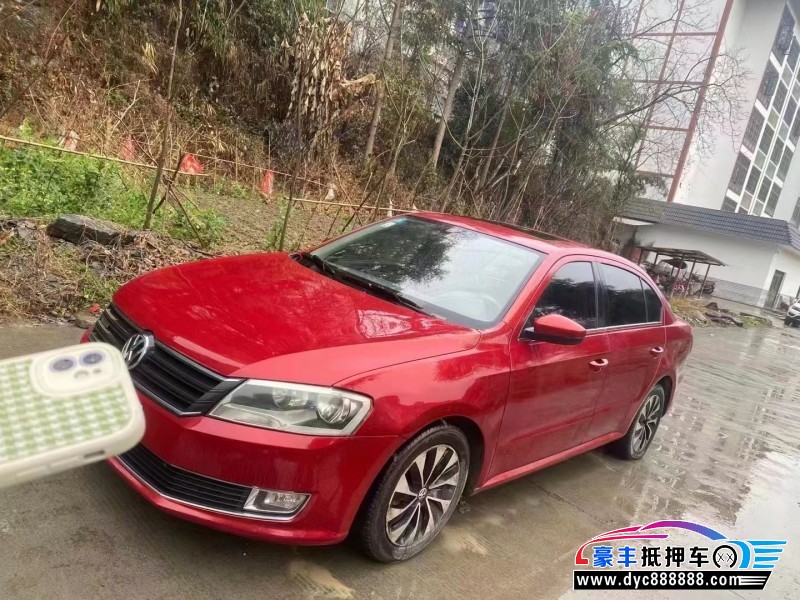 14年大众朗逸轿车抵押车出售