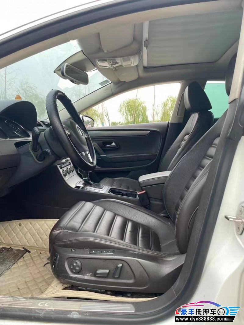 14年大众CC轿车抵押车出售