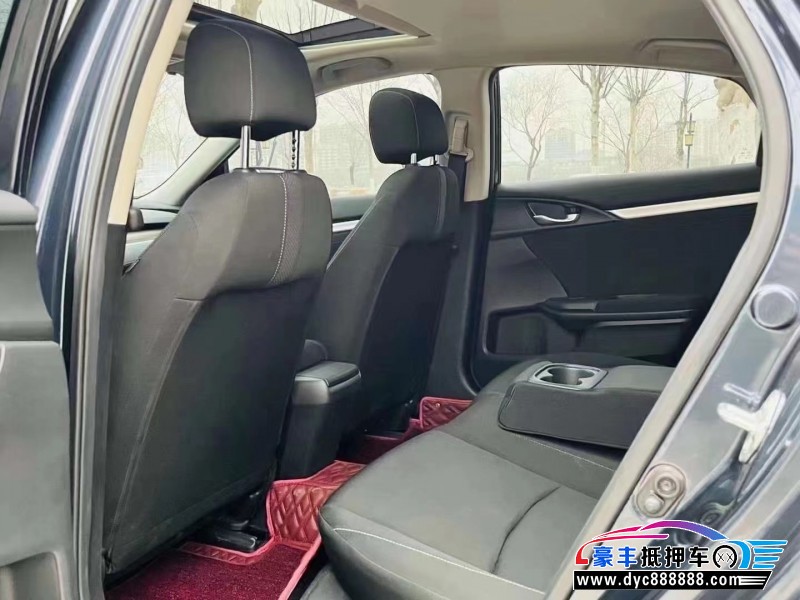 22年本田思域轿车抵押车出售