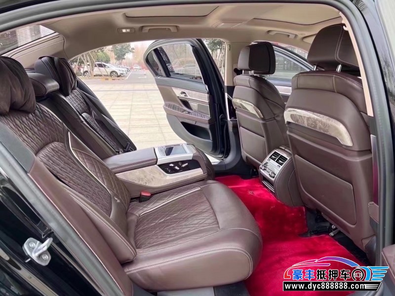 19年宝马7系轿车抵押车出售