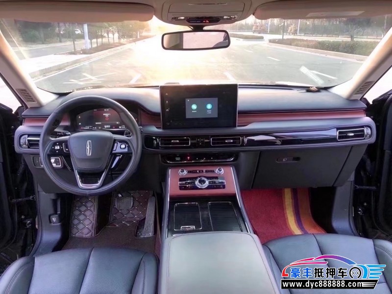 21年林肯飞行家轿车抵押车出售