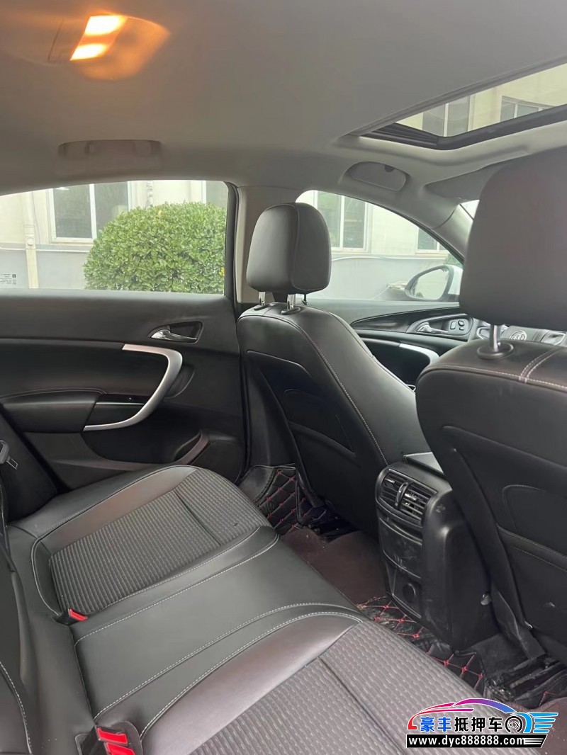 16年别克君威轿车抵押车出售