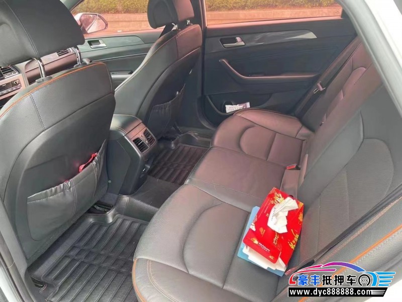 16年现代索纳塔九轿车抵押车出售