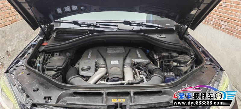 14年奔驰ML轿车抵押车出售