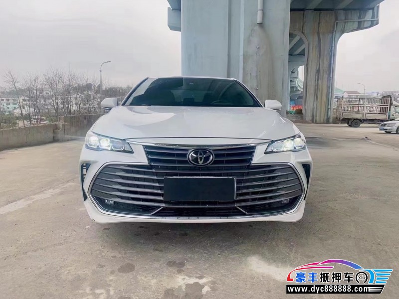 22年丰田亚洲龙轿车抵押车出售
