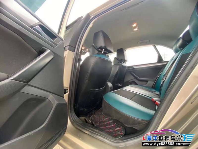 20年大众宝来轿车抵押车出售