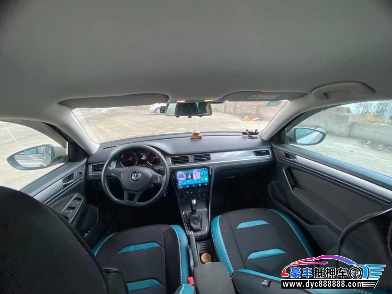 20年大众宝来轿车抵押车出售