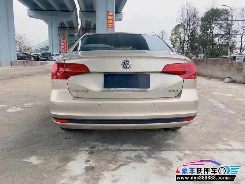 20年大众宝来轿车抵押车出售
