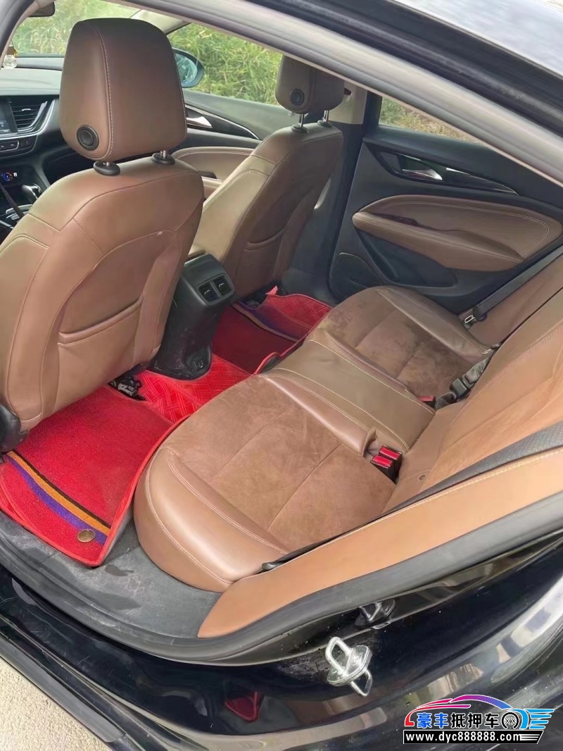 19年别克君威轿车抵押车出售