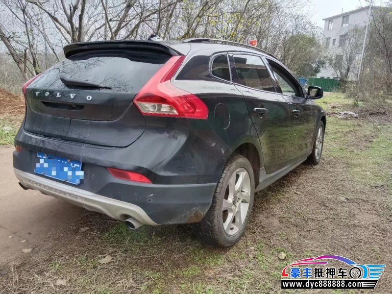 15年沃尔沃V40MPV抵押车出售