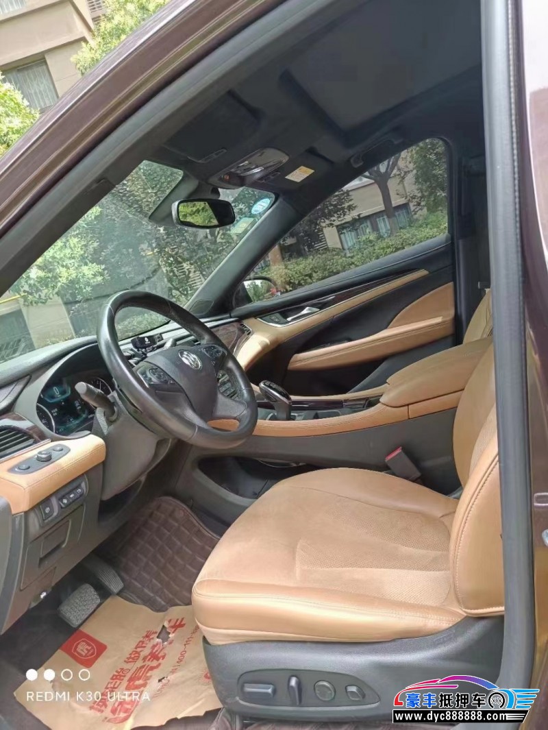 19年别克君越轿车抵押车出售