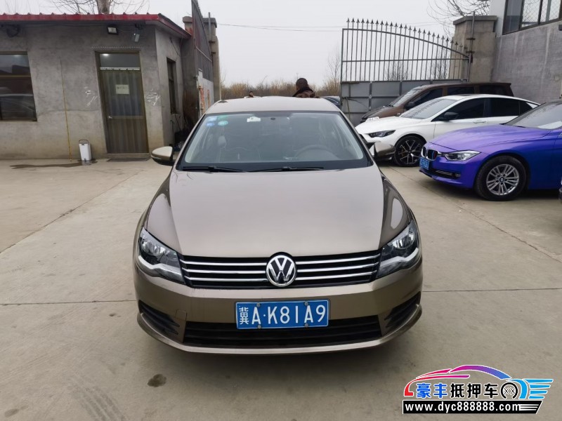 15年大众宝来轿车抵押车出售