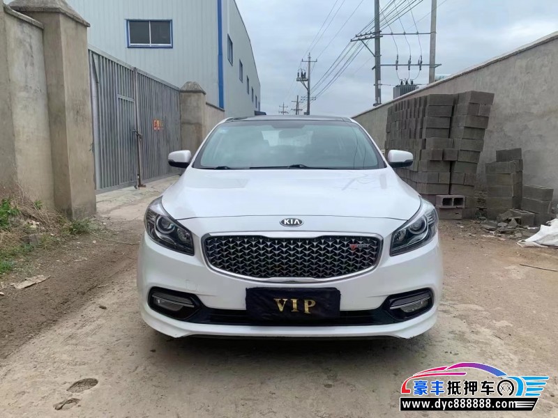 17年起亚K4轿车抵押车出售