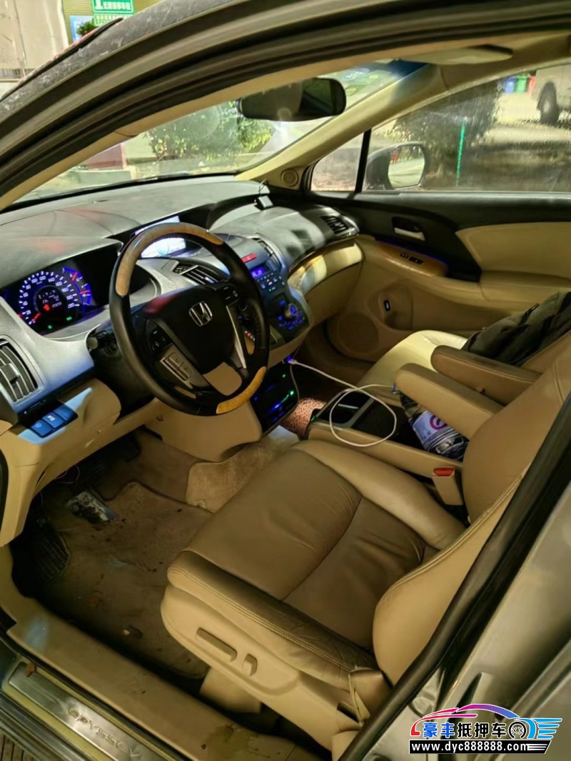 12年本田奥德赛轿车抵押车出售