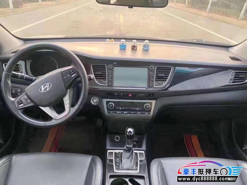 16年现代名图轿车抵押车出售