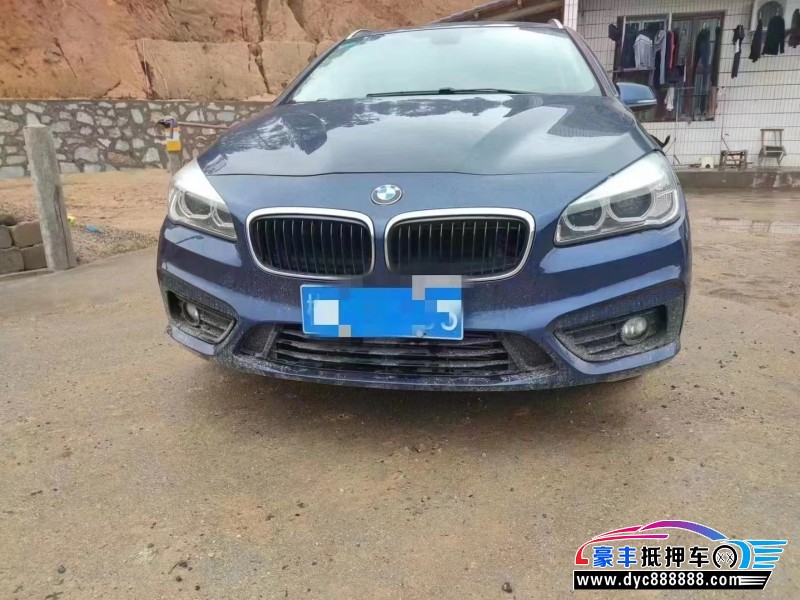 18年宝马2系轿车抵押车出售