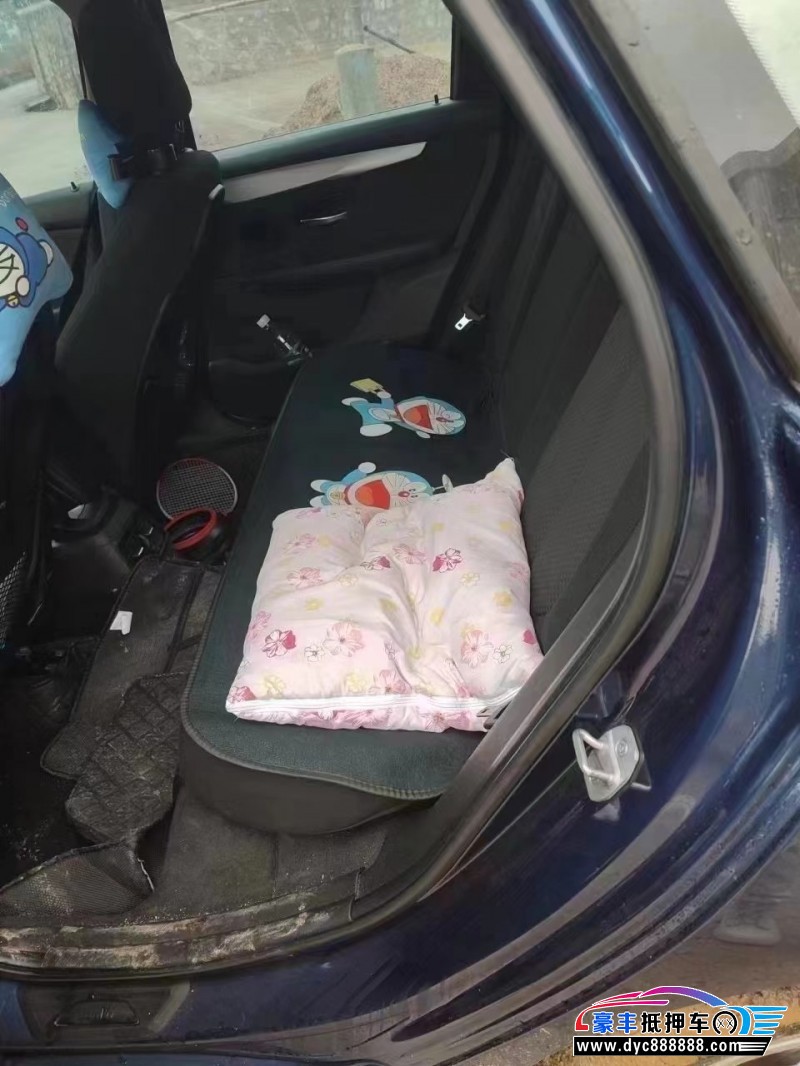 18年宝马2系轿车抵押车出售