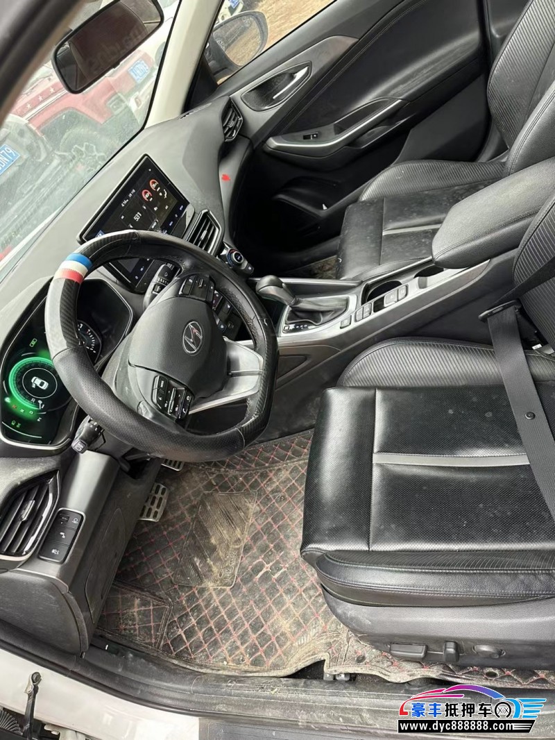 19年现代菲斯塔轿车抵押车出售