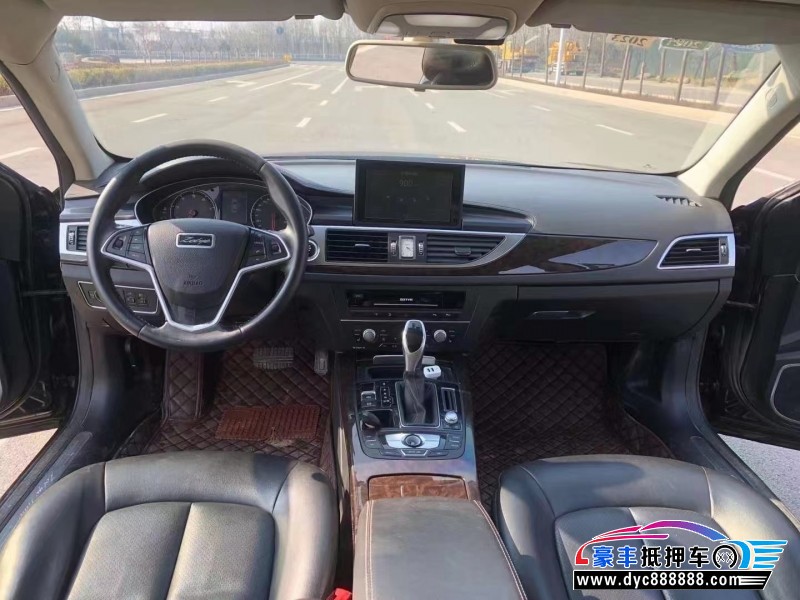 17年众泰Z700轿车抵押车出售