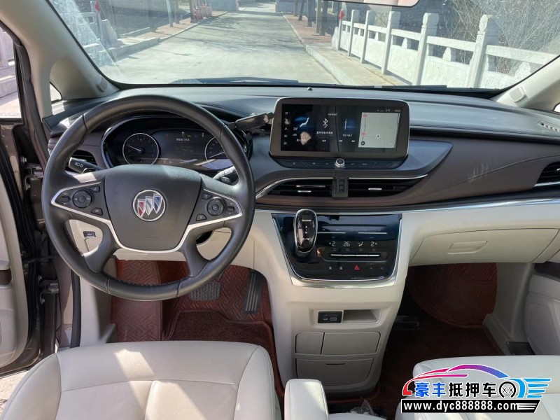 20年别克GL8SUV抵押车出售