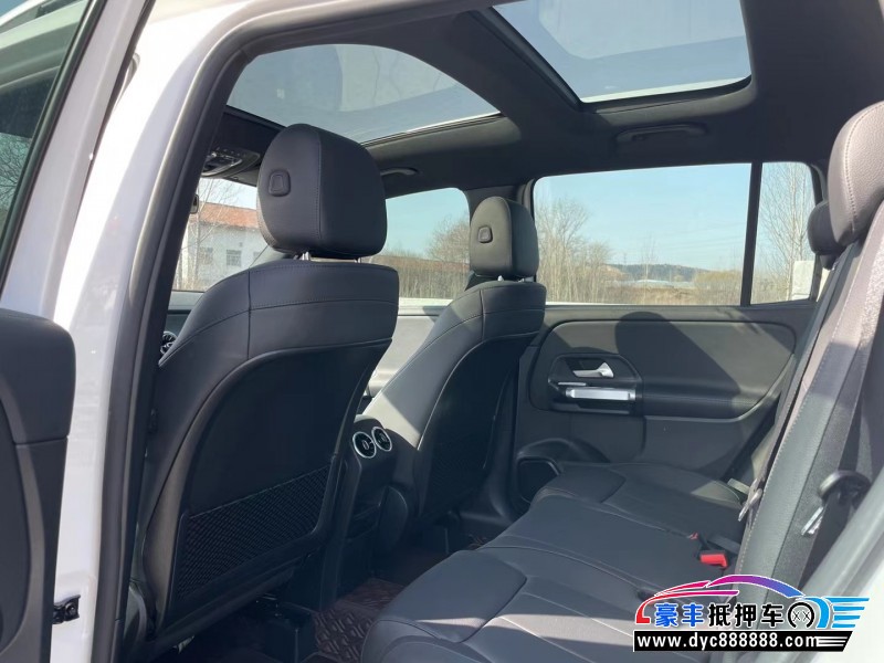 20年奔驰GLB轿车抵押车出售