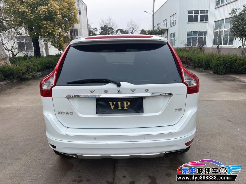 15年沃尔沃XC60轿车抵押车出售