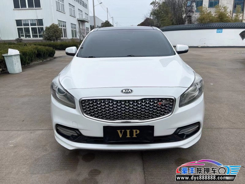 17年起亚K4轿车抵押车出售