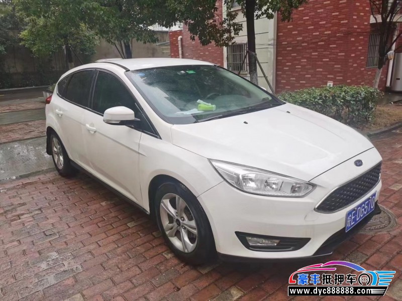 15年福特福克斯SUV抵押车出售