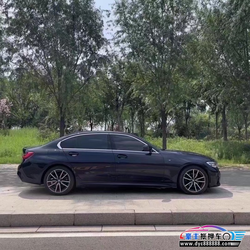 20年宝马3系轿车抵押车出售