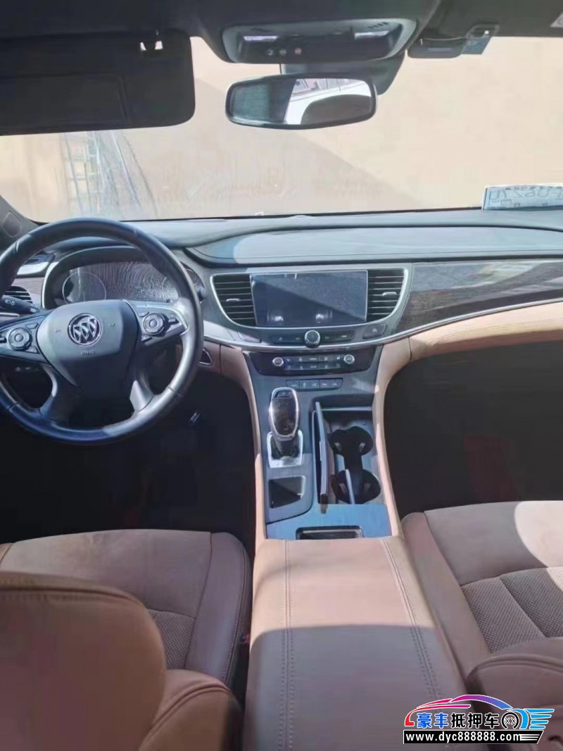 19年别克君越轿车抵押车出售