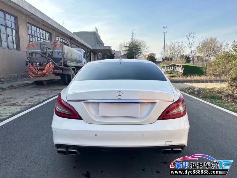 17年奔驰CLS轿车抵押车出售
