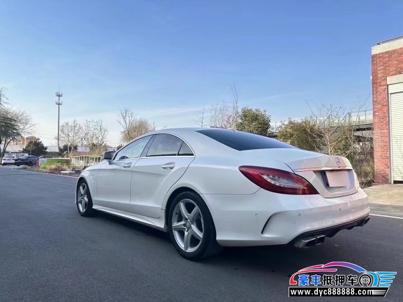 17年奔驰CLS轿车抵押车出售