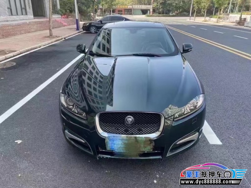 14年捷豹XF轿车抵押车出售