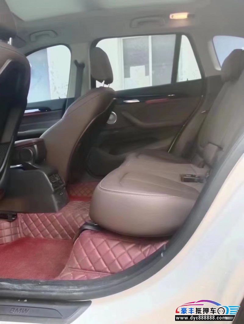 21年宝马X1轿车抵押车出售