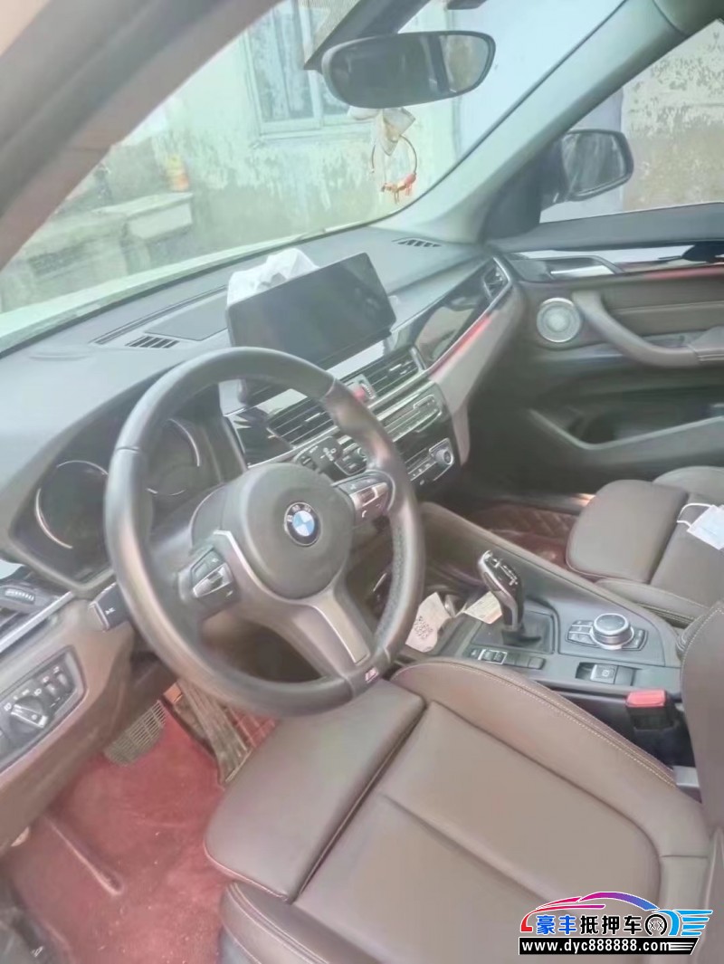 21年宝马X1轿车抵押车出售