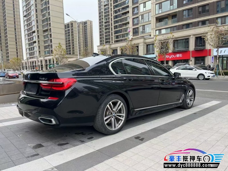 18年宝马7系轿车抵押车出售