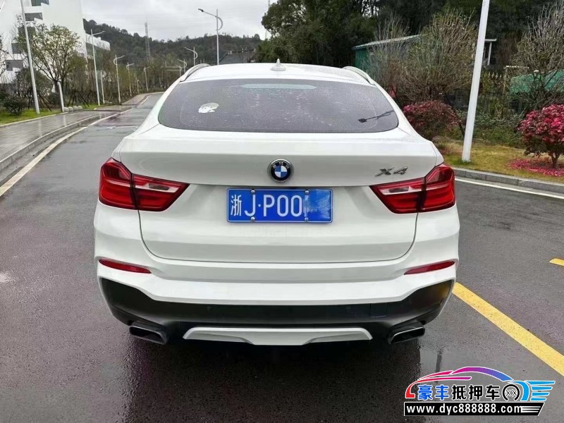 17年宝马X4轿车抵押车出售