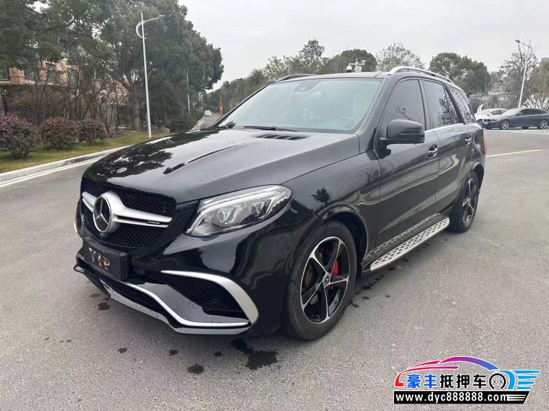 15年奔驰ML轿车抵押车出售