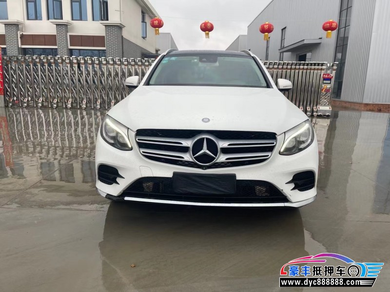 17年奔驰GLCSUV抵押车出售