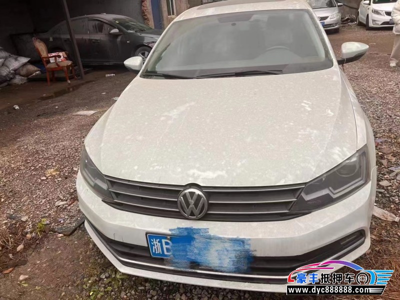 17年大众速腾轿车抵押车出售