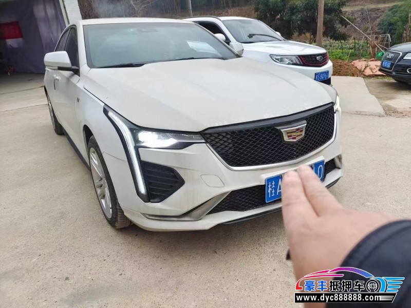 20年凯迪拉克CT4轿车抵押车出售