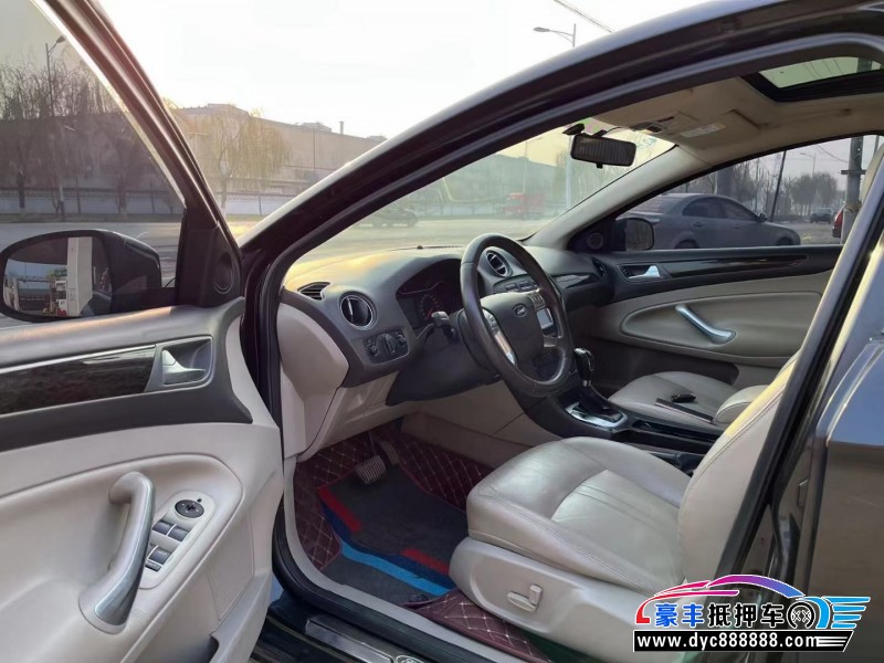 13年福特蒙迪欧轿车抵押车出售