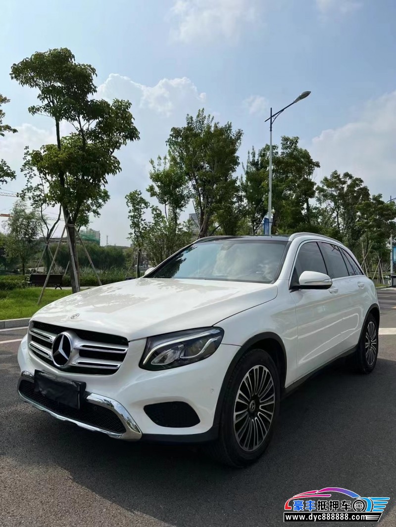 18年奔驰GLC轿车抵押车出售