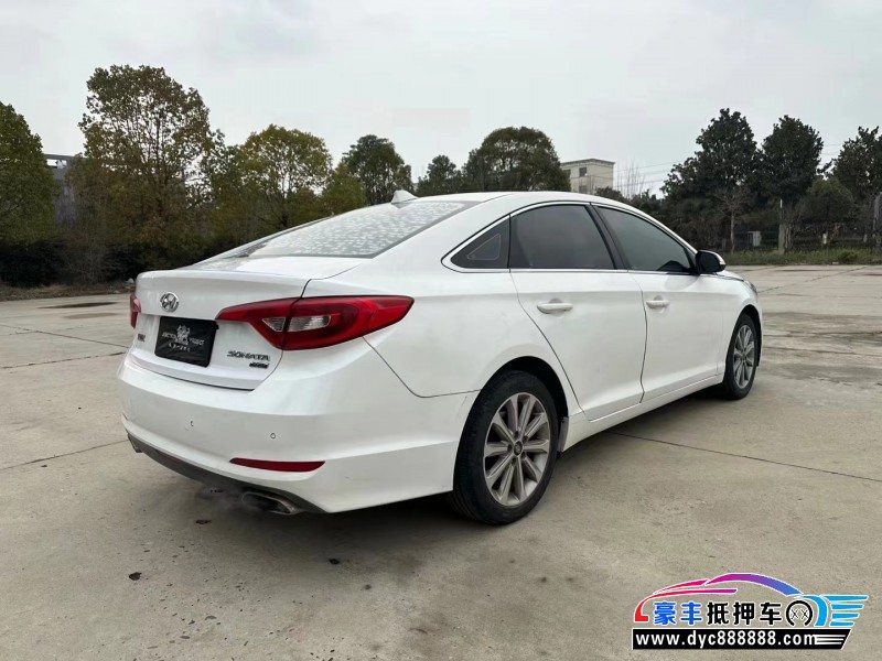 15年现代索纳塔九轿车抵押车出售