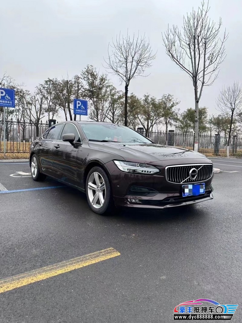 17年沃尔沃S90轿车抵押车出售